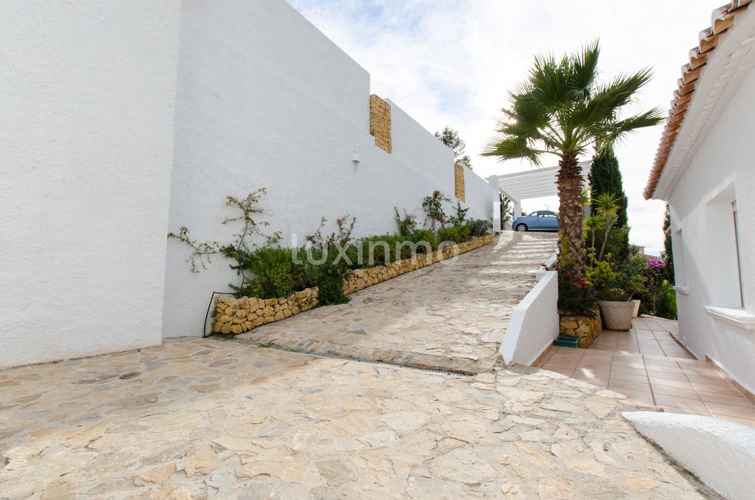 Chalet de 4 habitaciones en Altea en venta con piscina garaje - 1.195.000 € (Ref: 10079574)