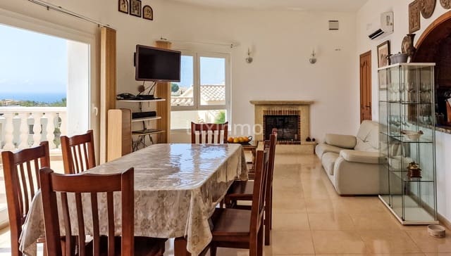 4 slaapkamer Villa te koop in Cumbre del Sol, Benitachell / Benitatxell met zwembad garage - € 730.000 (Ref: 10079578)