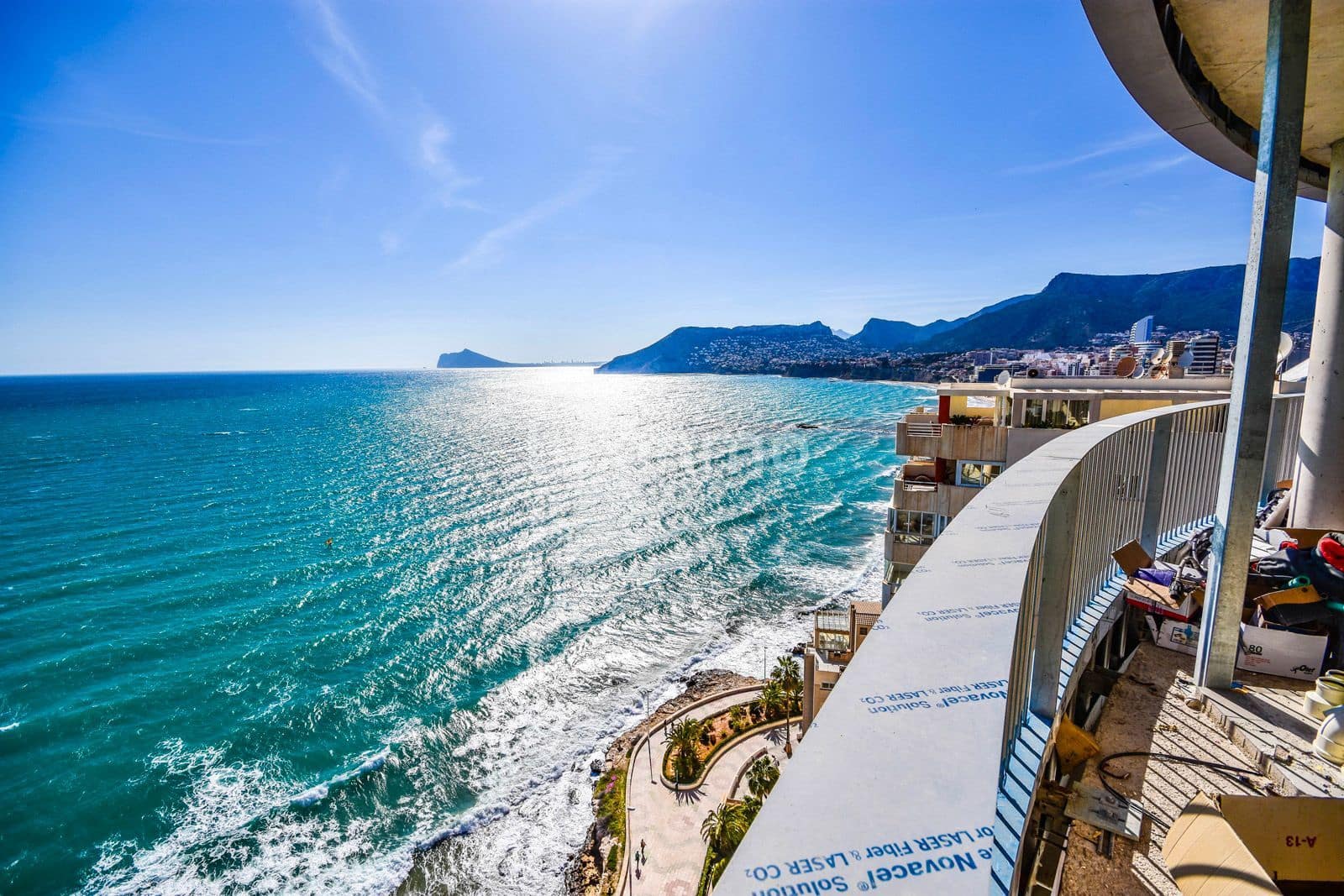 4 quarto Apartamento para venda em Calpe / Calp com piscina garagem - 1 600 000 € (Ref: 10079579)