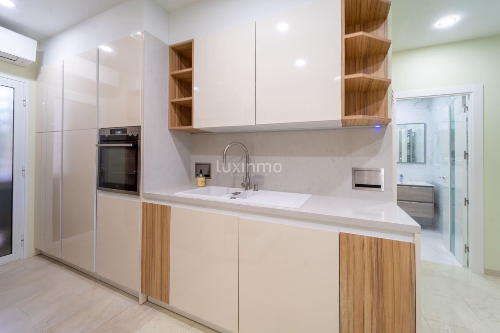 2 sypialnia Apartament do wynajęcia w Altea z basenem garażem - 2 000 € (Ref: 10079583)
