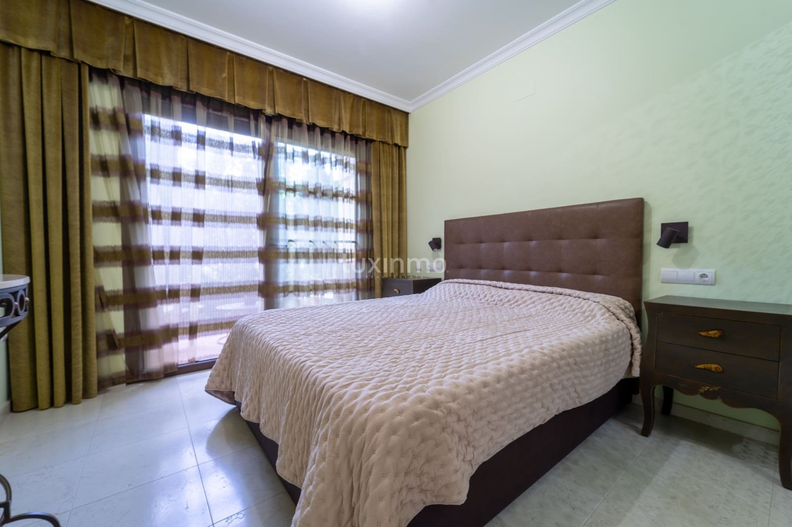 2 sypialnia Apartament do wynajęcia w Altea z basenem garażem - 2 000 € (Ref: 10079583)