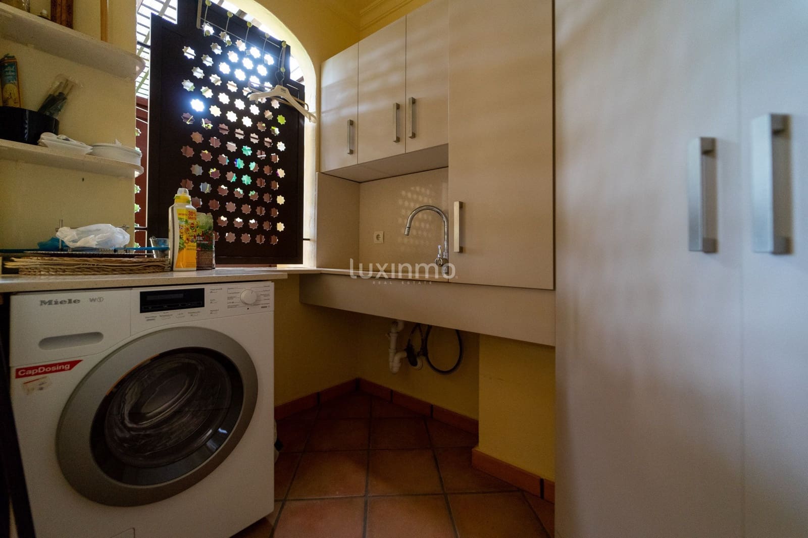 2 sypialnia Apartament do wynajęcia w Altea z basenem garażem - 2 000 € (Ref: 10079583)