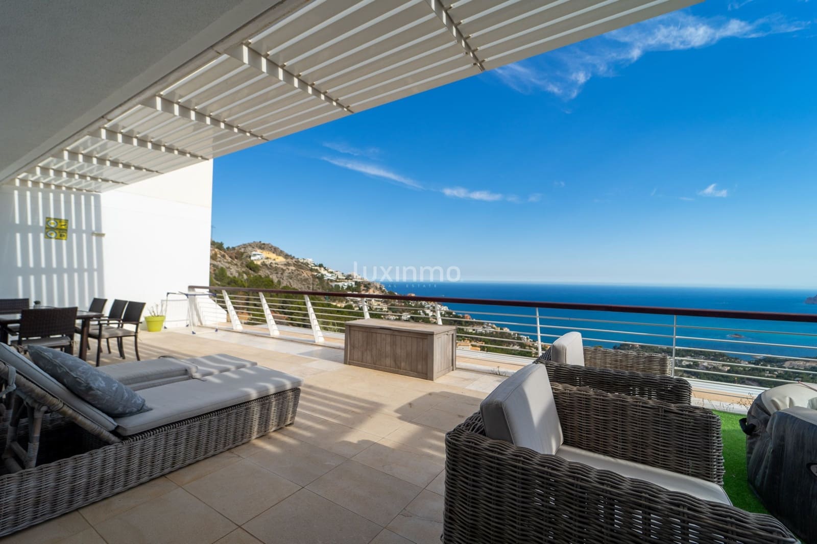3 soverom Leilighet til salgs i Altea med svømmebasseng garasje - € 850 000 (Ref: 10079584)