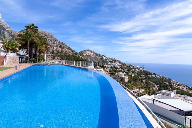 3 soverom Leilighet til salgs i Altea med svømmebasseng garasje - € 850 000 (Ref: 10079584)