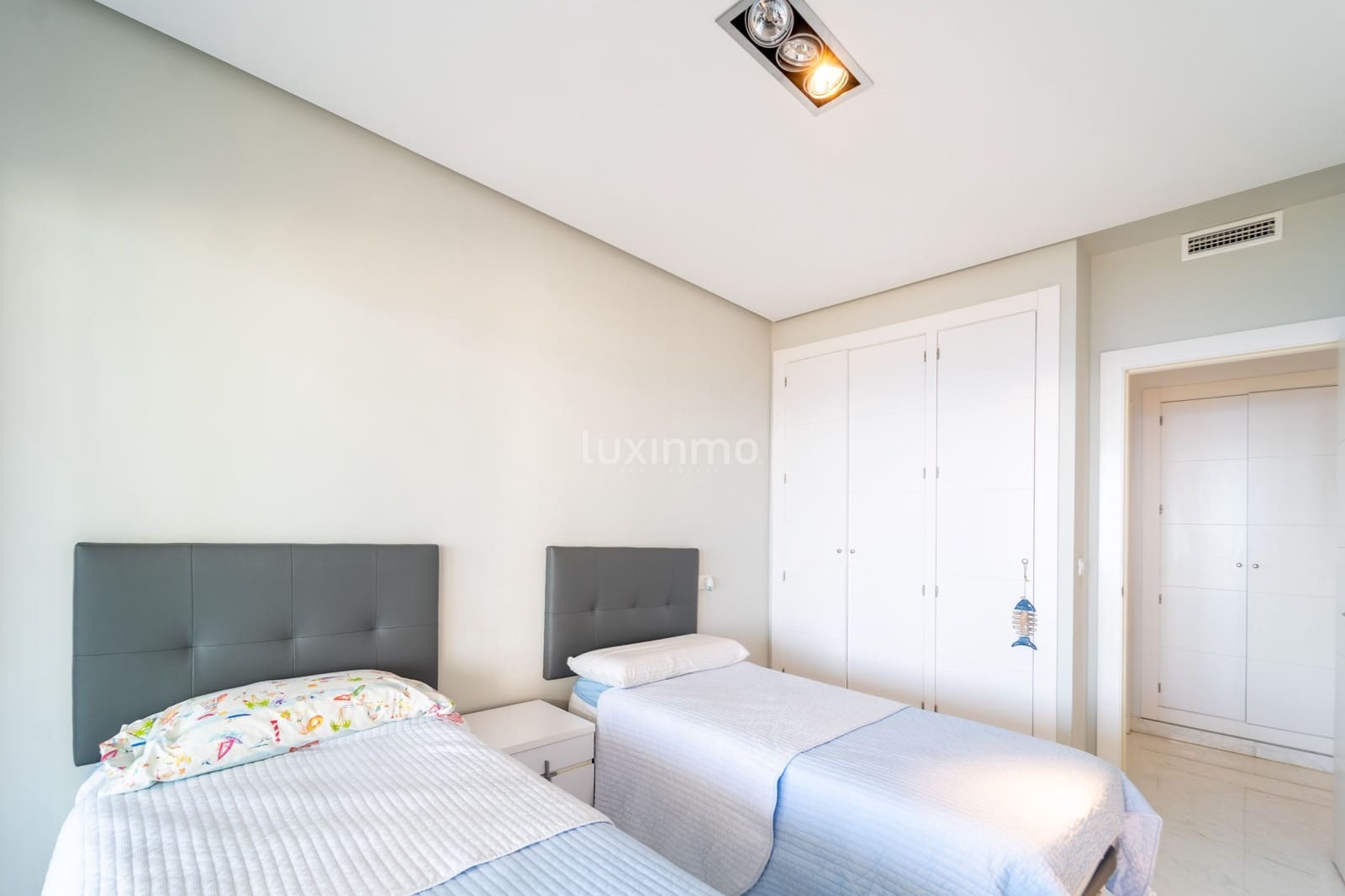 3 soverom Leilighet til salgs i Altea med svømmebasseng garasje - € 850 000 (Ref: 10079584)