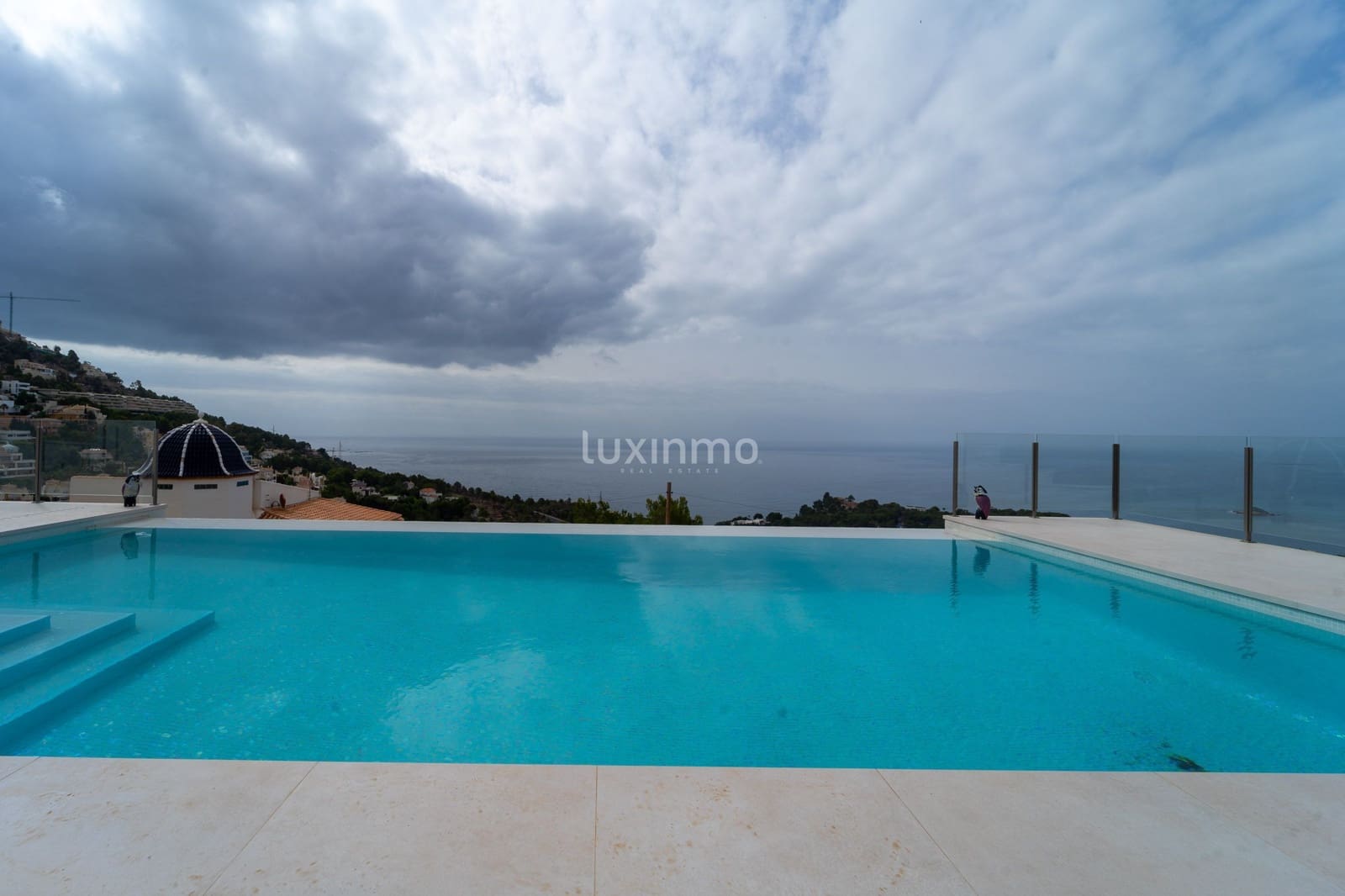 3 soverom Villa til salgs i Altea med svømmebasseng garasje - € 1 488 000 (Ref: 10079585)