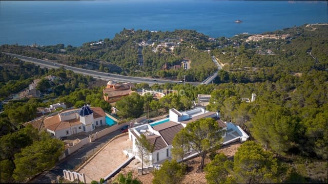 3 soverom Villa til salgs i Altea med svømmebasseng garasje - € 1 488 000 (Ref: 10079585)