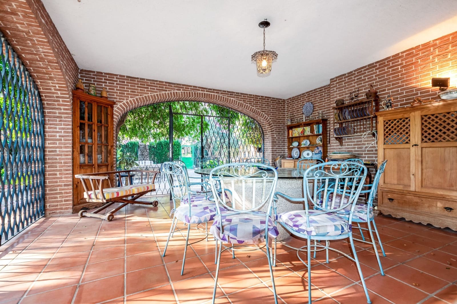 6 bedroom Villa for sale in La Nucia with garage - € 1,500,000 (Ref: 10079586)