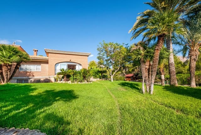 6 bedroom Villa for sale in Coloma  , La Nucia with garage - € 1,500,000 (Ref: 10079586)