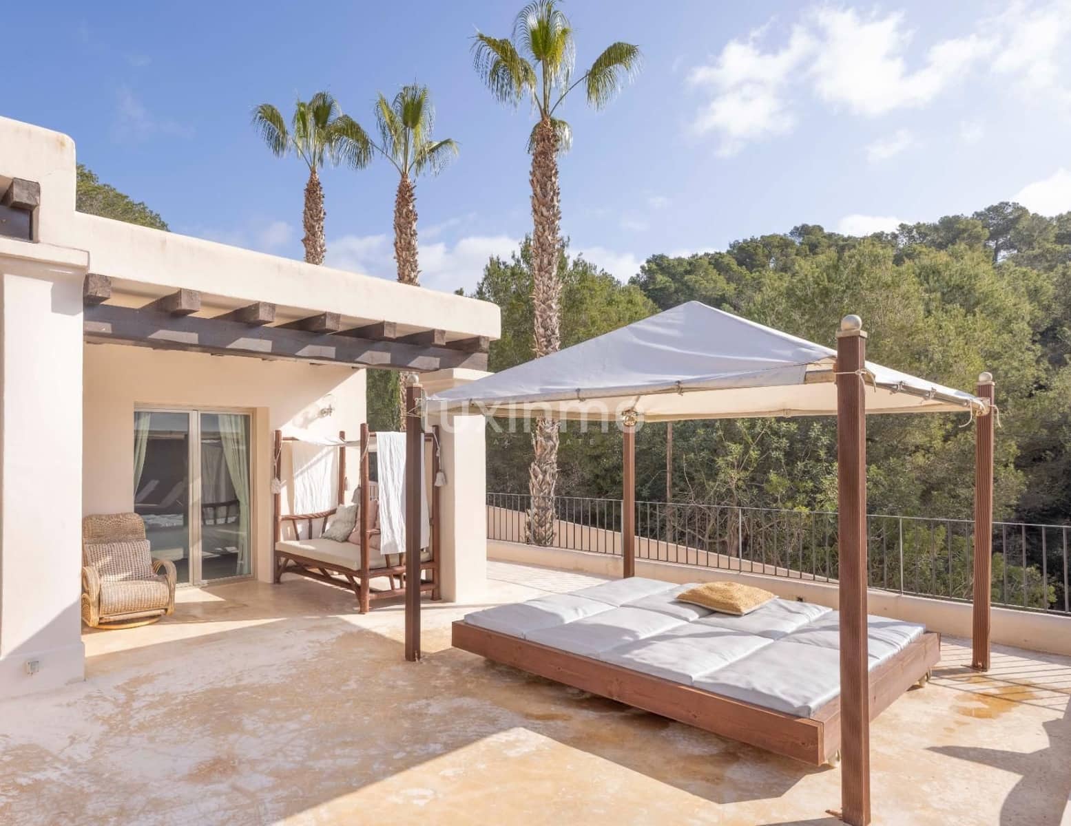 Villa/Maison de 18 chambres à louer à Roca Llisa avec piscine garage - 30 000 € (Ref: 10079587)