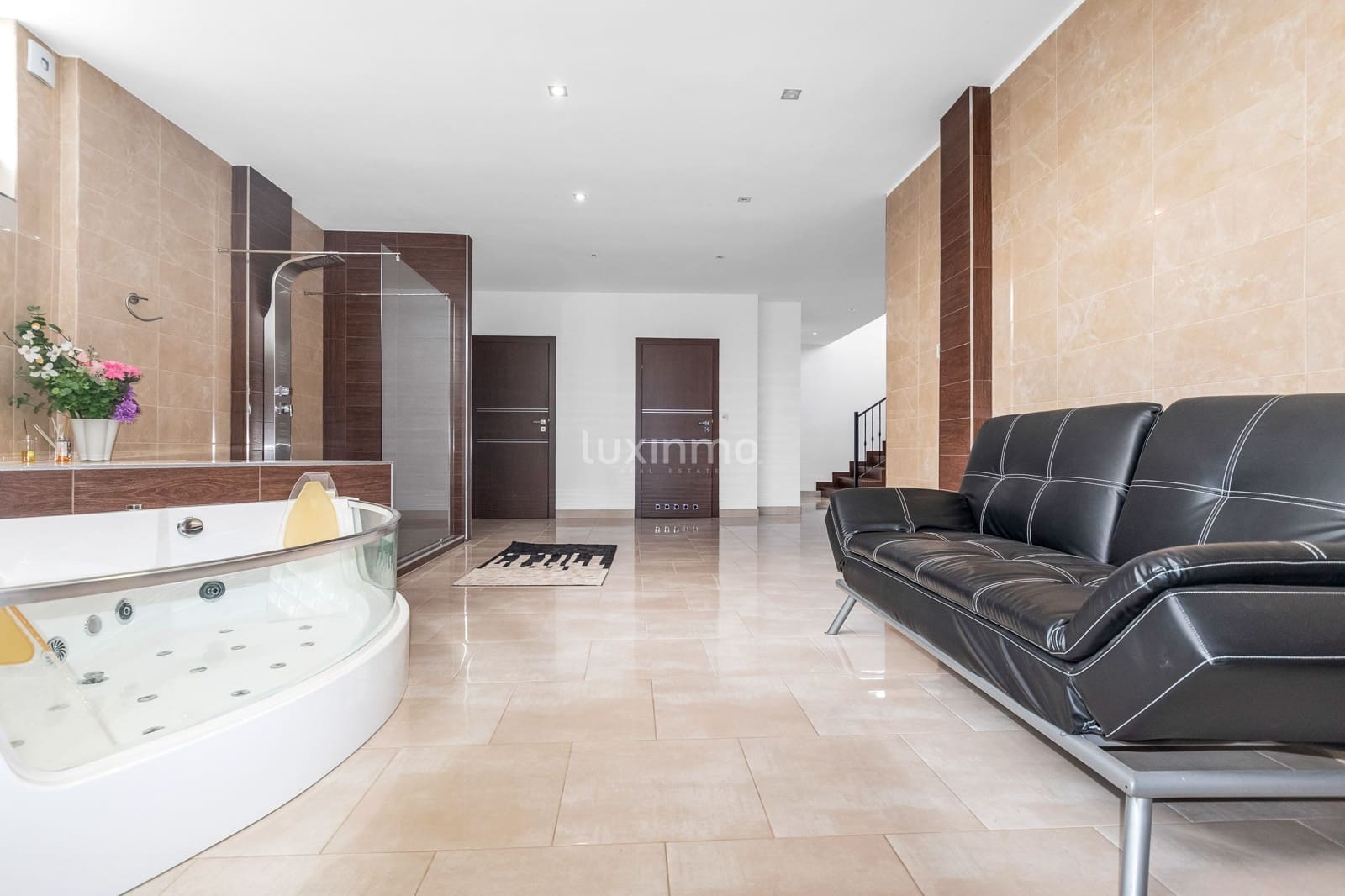 5 soverom Villa til salgs i Alfaz del Pi / L'Alfas del Pi med svømmebasseng garasje - € 1 290 000 (Ref: 10079588)