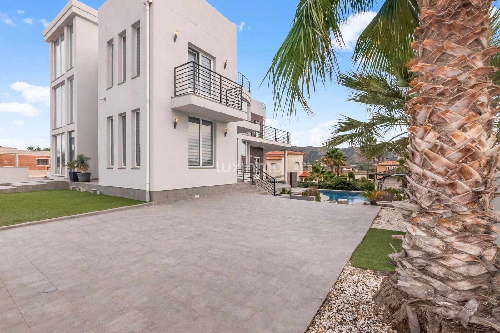 5 soverom Villa til salgs i Alfaz del Pi / L'Alfas del Pi med svømmebasseng garasje - € 1 290 000 (Ref: 10079588)