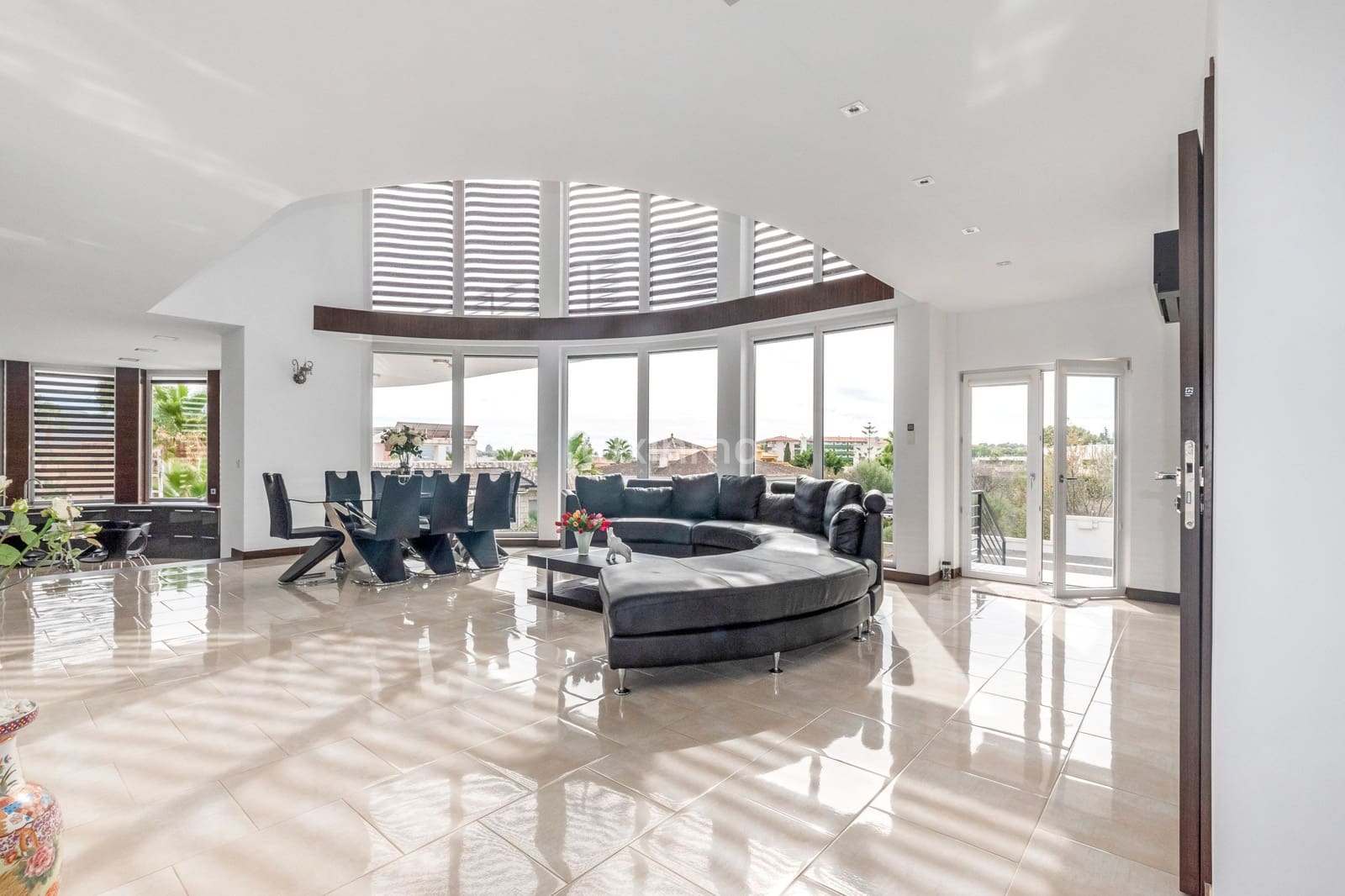 5 soverom Villa til salgs i Alfaz del Pi / L'Alfas del Pi med svømmebasseng garasje - € 1 290 000 (Ref: 10079588)
