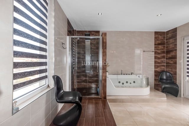 5 soverom Villa til salgs i Alfaz del Pi / L'Alfàs del Pi med svømmebasseng garasje - € 1 290 000 (Ref: 10079588)