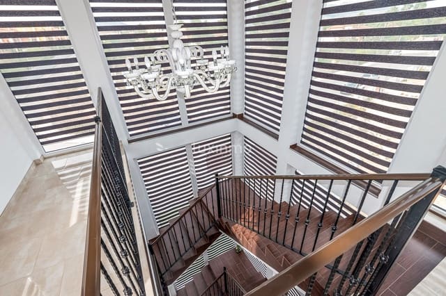 5 soverom Villa til salgs i Alfaz del Pi / L'Alfàs del Pi med svømmebasseng garasje - € 1 290 000 (Ref: 10079588)