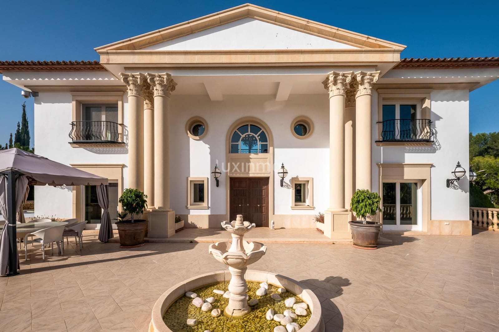 8 quarto Moradia para arrendar em Altea com piscina garagem - 11 000 € (Ref: 10079589)