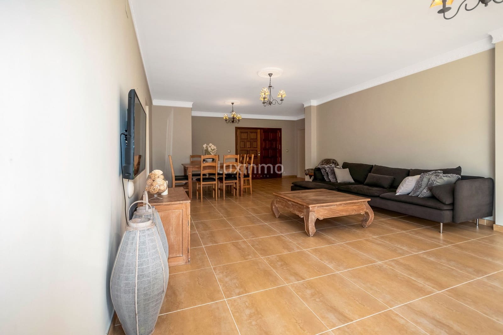 8 quarto Moradia para arrendar em Altea com piscina garagem - 11 000 € (Ref: 10079589)