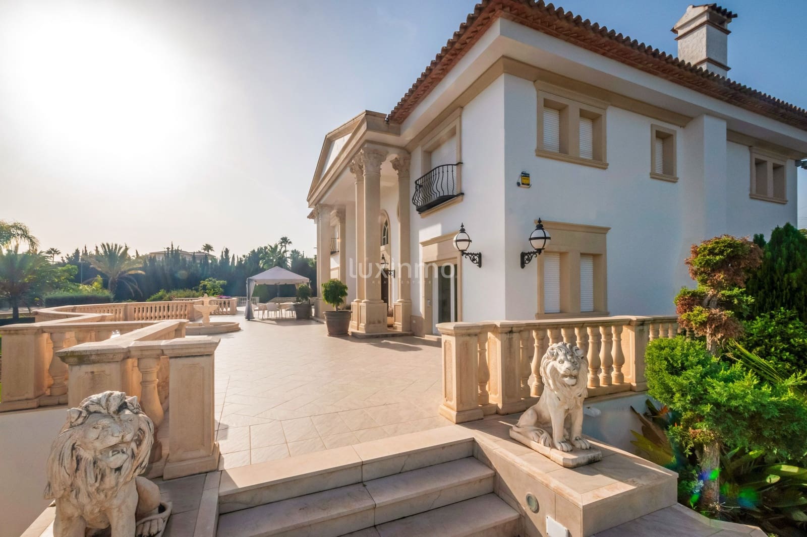 8 quarto Moradia para arrendar em Altea com piscina garagem - 11 000 € (Ref: 10079589)