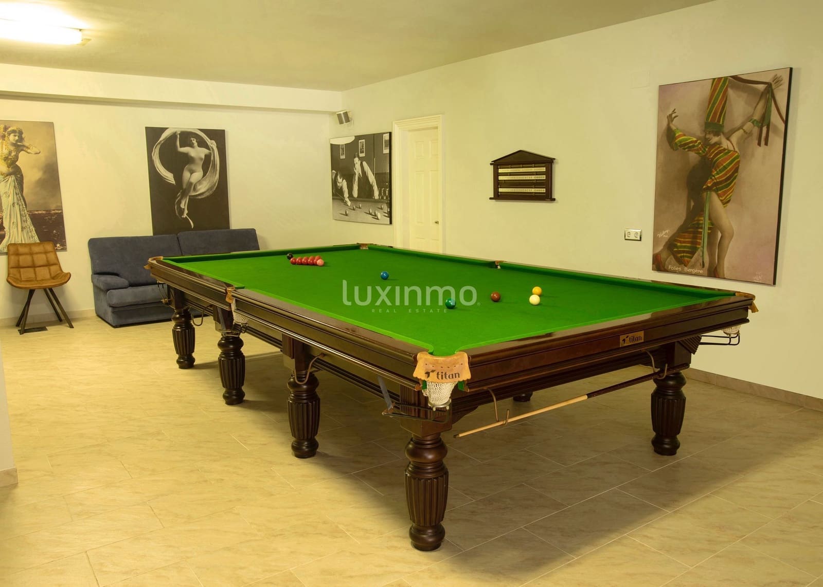 8 quarto Moradia para arrendar em Altea com piscina garagem - 11 000 € (Ref: 10079589)