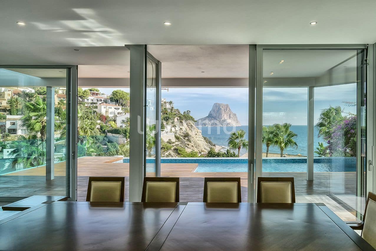 3 chambre Villa/Maison à vendre à Calpe / Calp avec piscine garage - 2 950 000 € (Ref: 10079590)