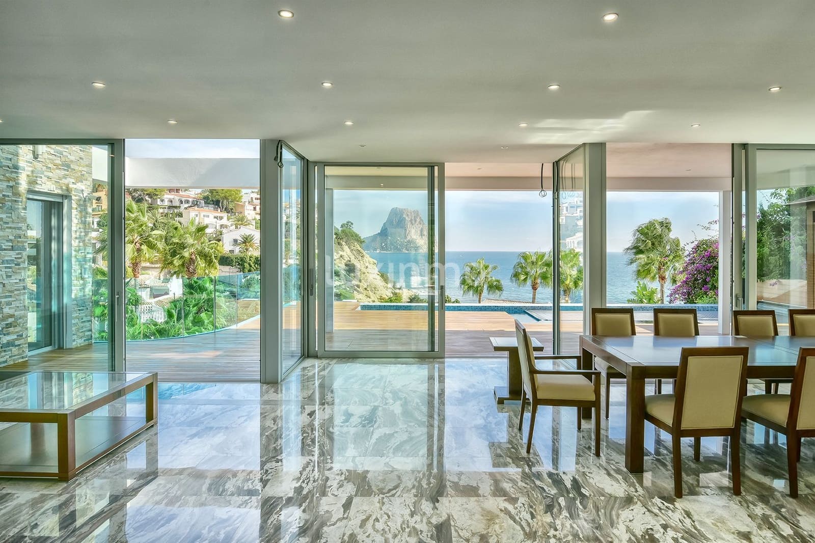 3 chambre Villa/Maison à vendre à Calpe / Calp avec piscine garage - 2 950 000 € (Ref: 10079590)