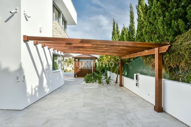3 chambre Villa/Maison à vendre à Canuta, Calpe / Calp avec piscine garage - 2 950 000 € (Ref: 10079590)