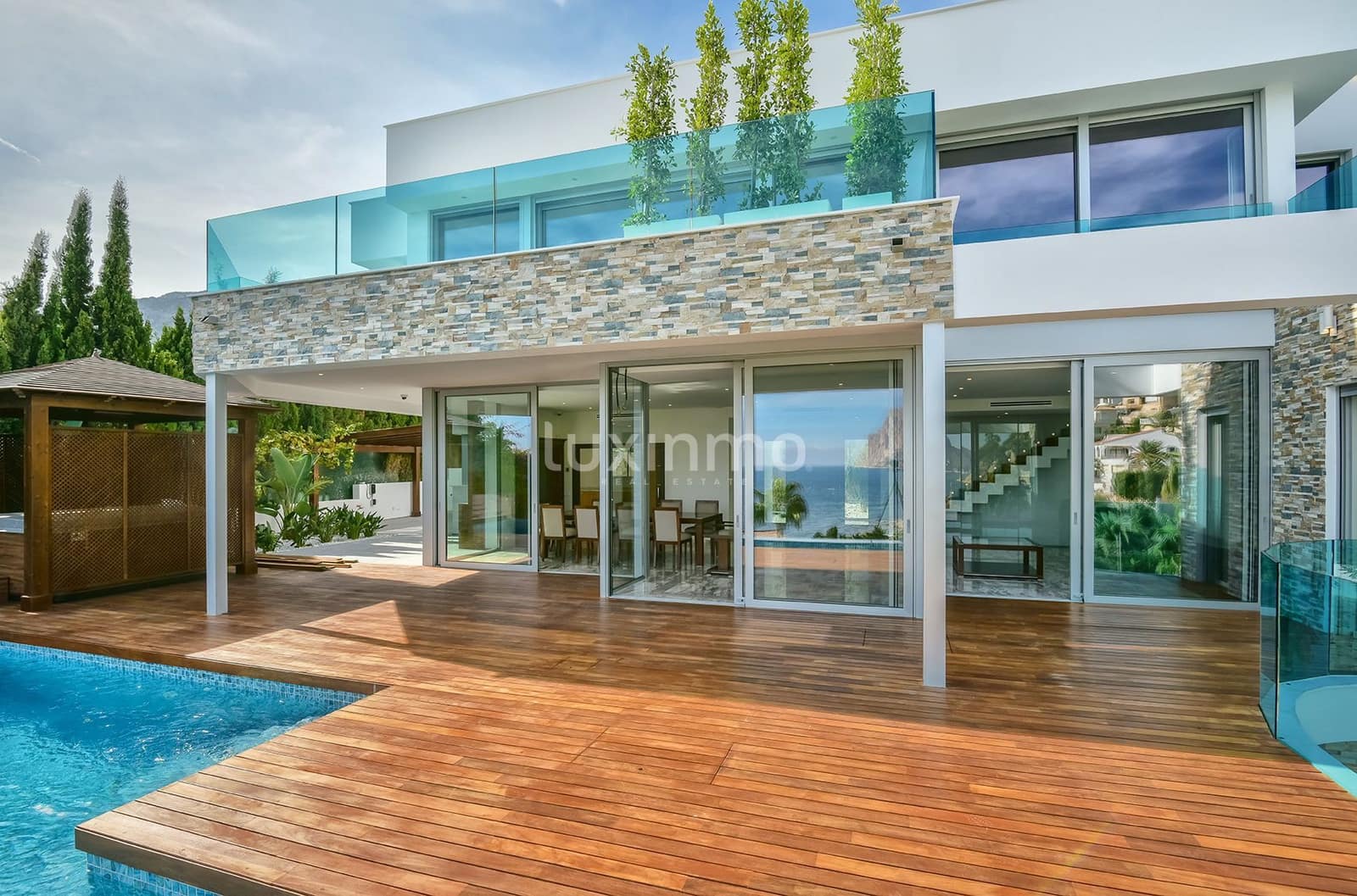 3 chambre Villa/Maison à vendre à Calpe / Calp avec piscine garage - 2 950 000 € (Ref: 10079590)