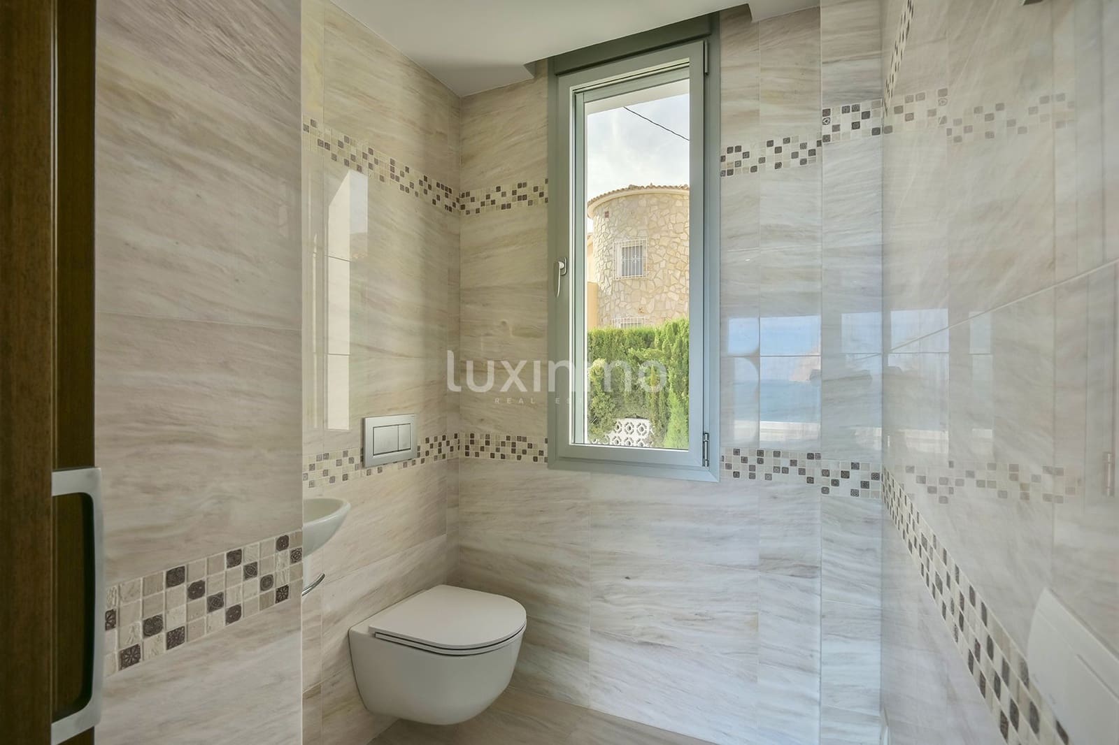 3 chambre Villa/Maison à vendre à Calpe / Calp avec piscine garage - 2 950 000 € (Ref: 10079590)