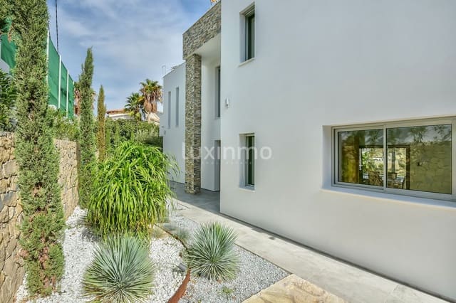3 chambre Villa/Maison à vendre à Canuta, Calpe / Calp avec piscine garage - 2 950 000 € (Ref: 10079590)