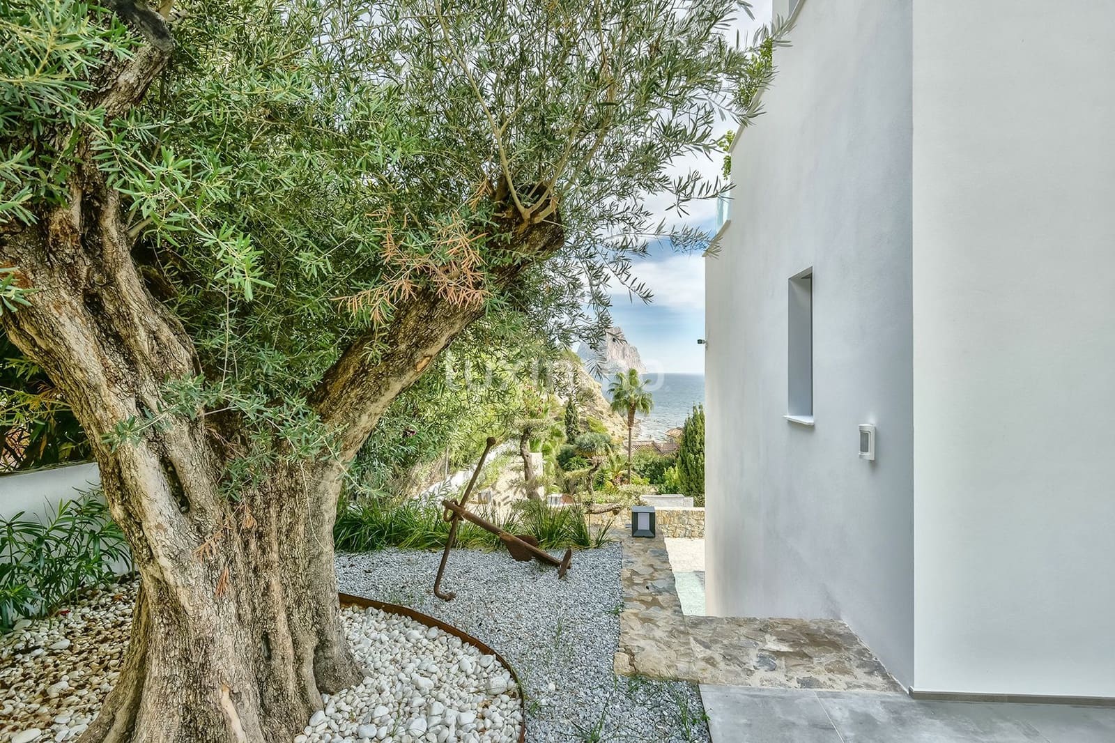 3 chambre Villa/Maison à vendre à Calpe / Calp avec piscine garage - 2 950 000 € (Ref: 10079590)
