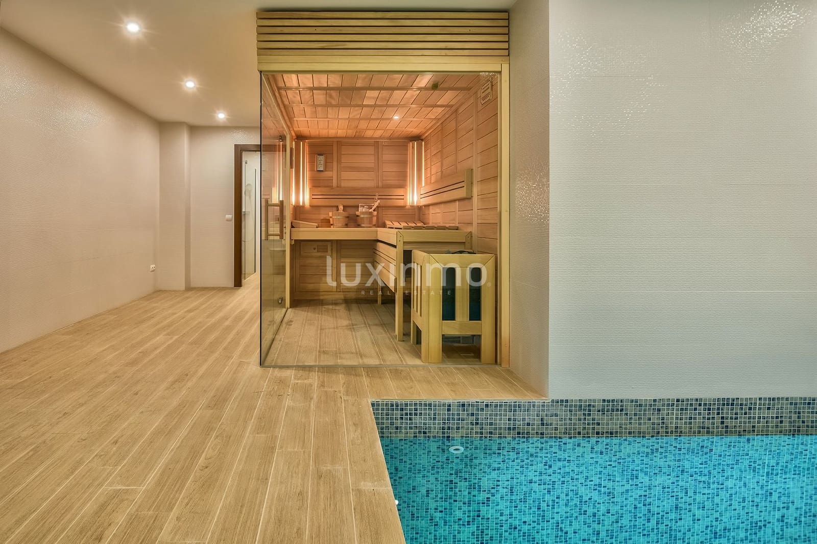 3 chambre Villa/Maison à vendre à Calpe / Calp avec piscine garage - 2 950 000 € (Ref: 10079590)