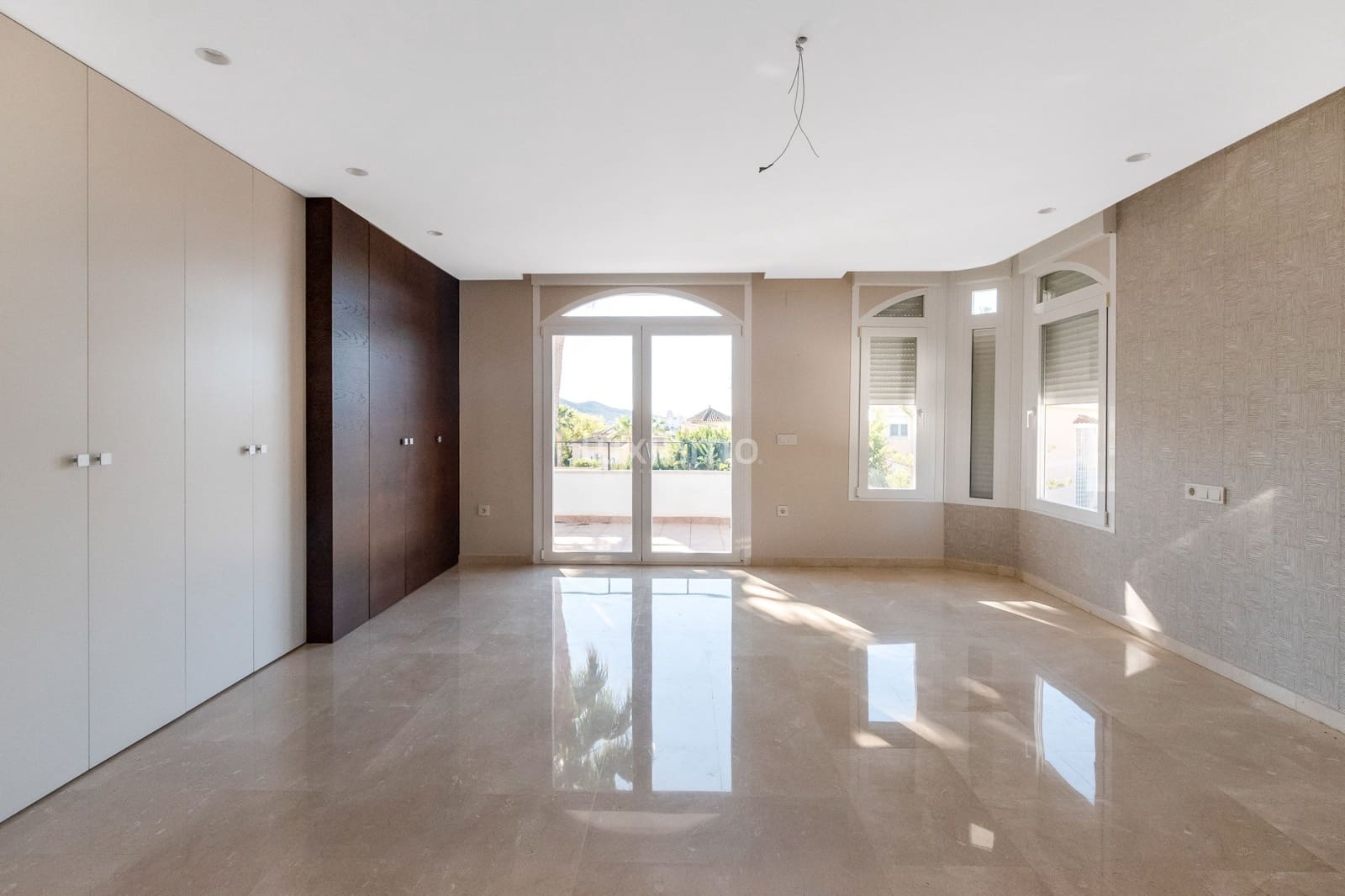6 chambre Villa/Maison à vendre à Alfaz del Pi / L'Alfas del Pi avec piscine garage - 1 600 000 € (Ref: 10079599)