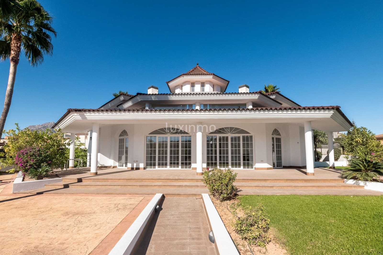 6 chambre Villa/Maison à vendre à Alfaz del Pi / L'Alfas del Pi avec piscine garage - 1 600 000 € (Ref: 10079599)