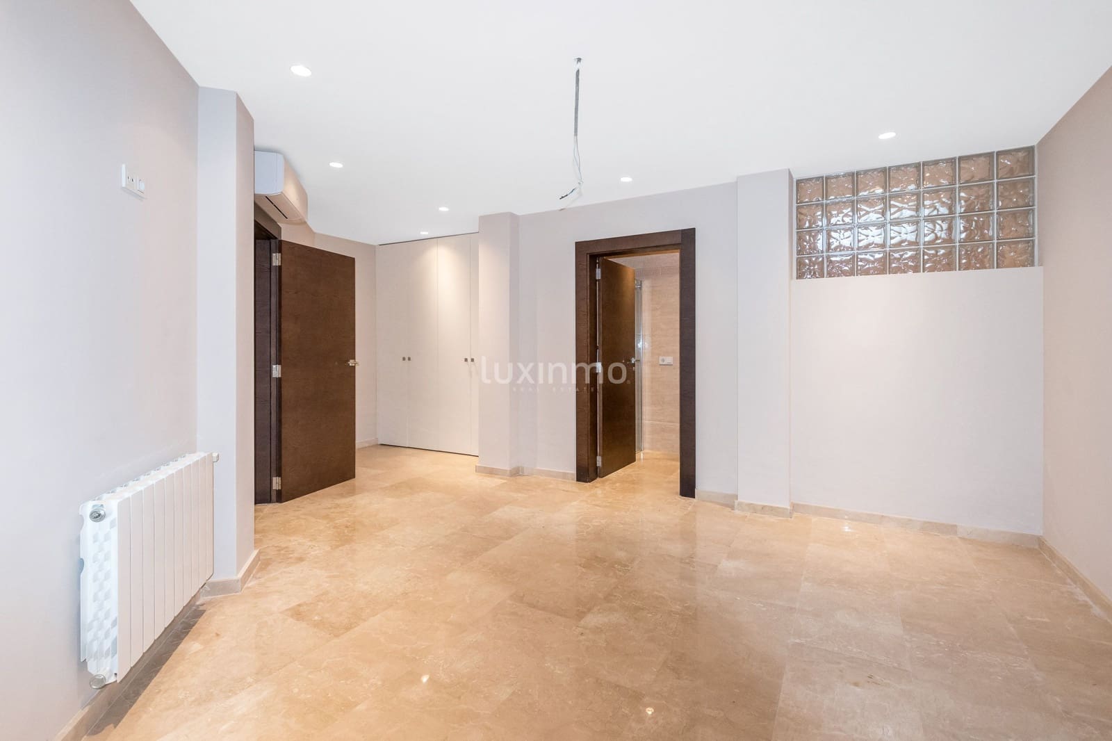 6 chambre Villa/Maison à vendre à Alfaz del Pi / L'Alfas del Pi avec piscine garage - 1 600 000 € (Ref: 10079599)