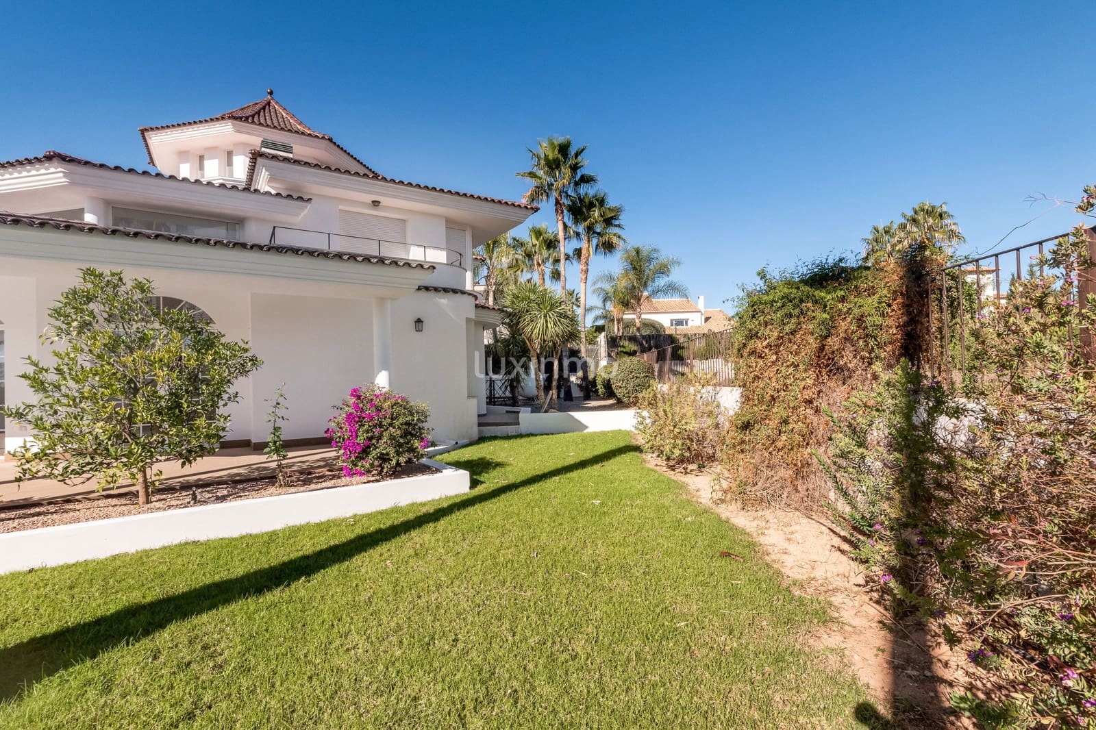 6 chambre Villa/Maison à vendre à Alfaz del Pi / L'Alfas del Pi avec piscine garage - 1 600 000 € (Ref: 10079599)