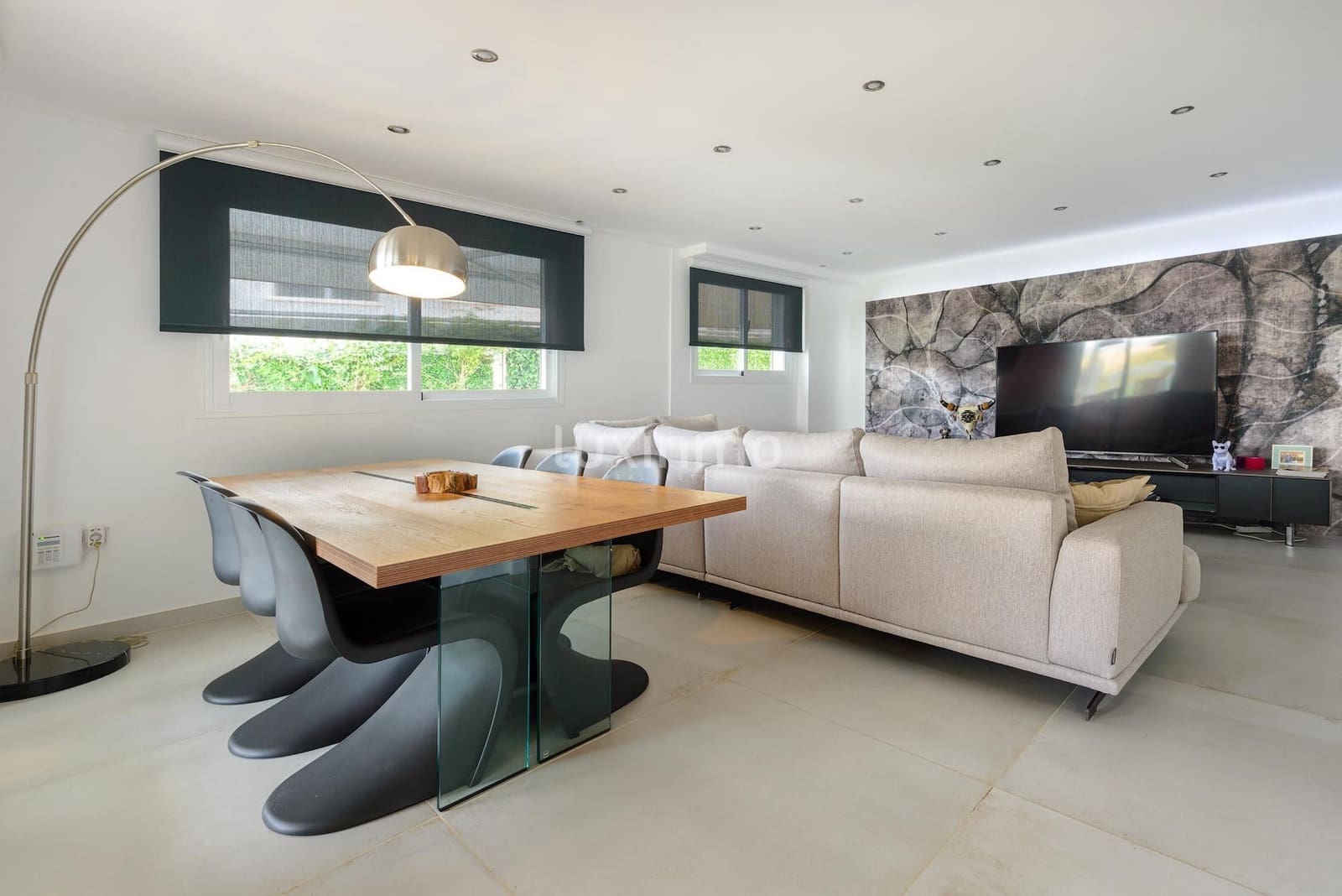 3 bedroom Apartment for sale in Ibiza / Eivissa town with pool garage - € 1,540,000 (Ref: 10079600)