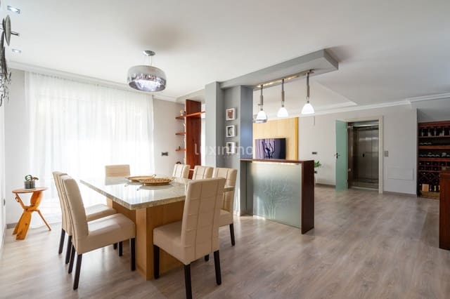 Chalet de 6 habitaciones en Altea en venta con piscina garaje - 1.450.000 € (Ref: 10079601)