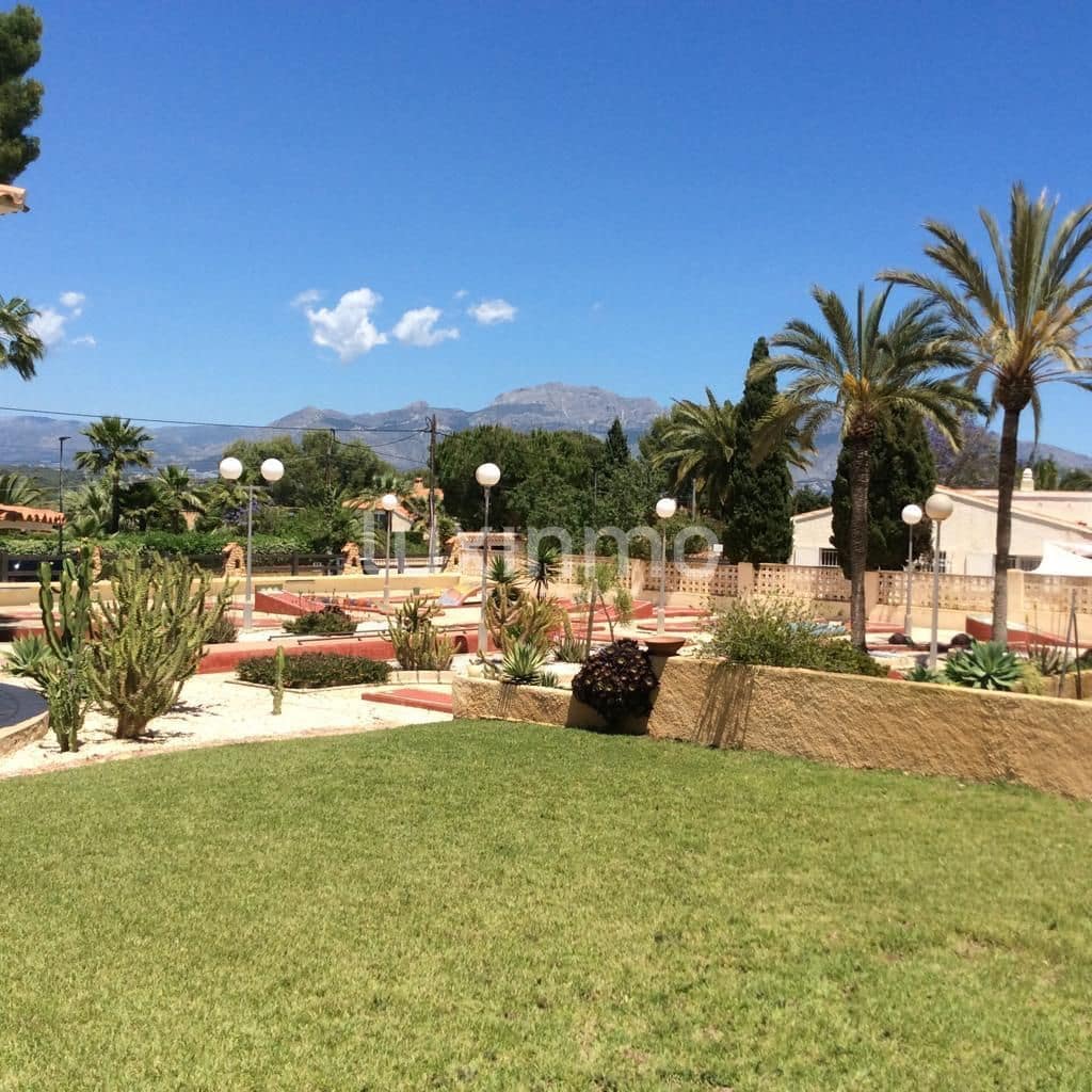 4 Zimmer Villa zu verkaufen in Albir mit Pool Garage - 1.350.000 € (Ref: 10079605)