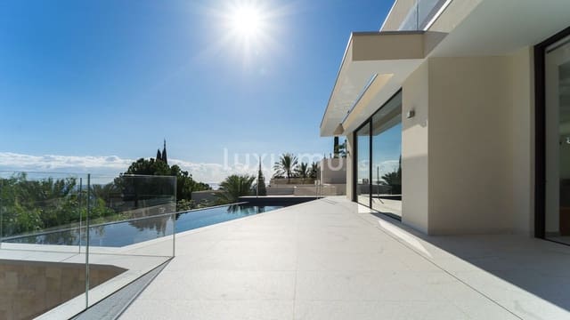Chalet de 4 habitaciones en Altea en venta con piscina garaje - 2.650.000 € (Ref: 10079608)