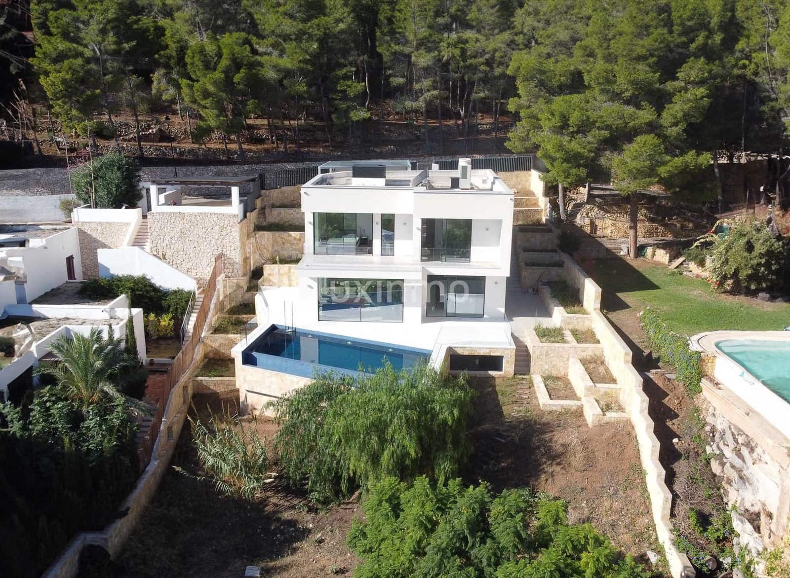 Chalet de 4 habitaciones en Altea en venta con piscina garaje - 2.650.000 € (Ref: 10079608)