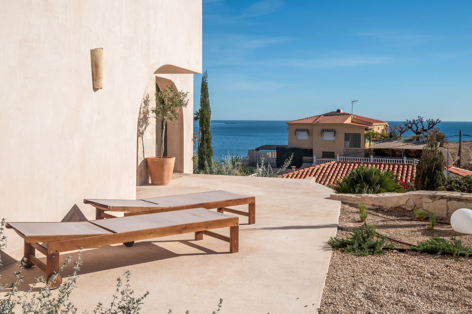 4 slaapkamer Villa te koop in El Campello met zwembad garage - € 1.650.000 (Ref: 10079610)