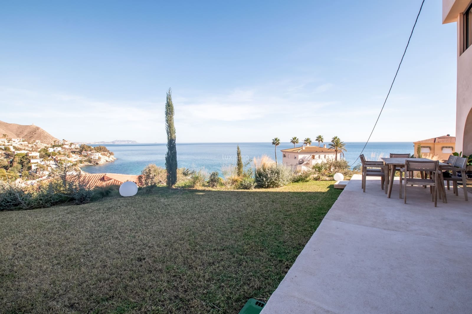 4 slaapkamer Villa te koop in El Campello met zwembad garage - € 1.650.000 (Ref: 10079610)