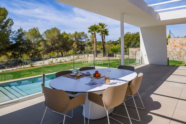 Chalet de 3 habitaciones en Orihuela en venta con piscina garaje - 1.385.000 € (Ref: 10079611)