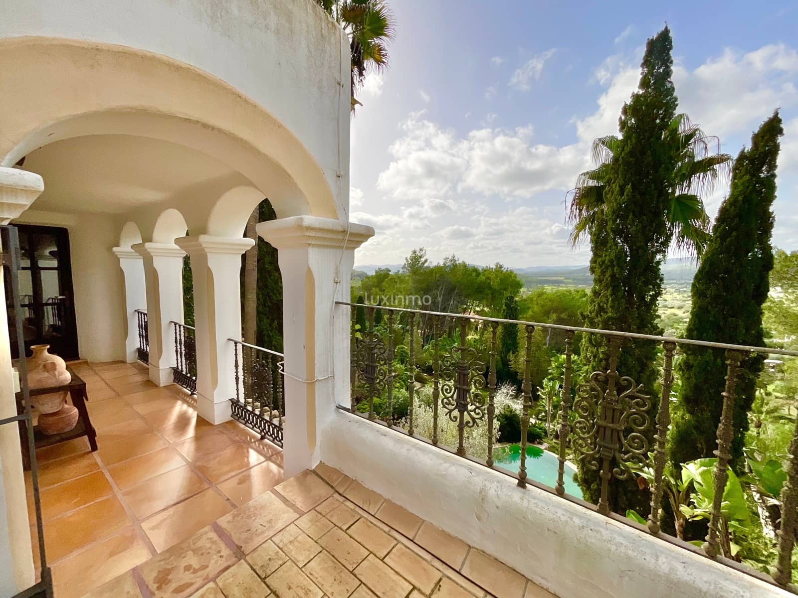 5 makuuhuone Huvila myytävänä paikassa Santa Eulalia / Santa Eularia mukana uima-altaan 
autotalli - 5 500 000 € (Ref: 10079619)