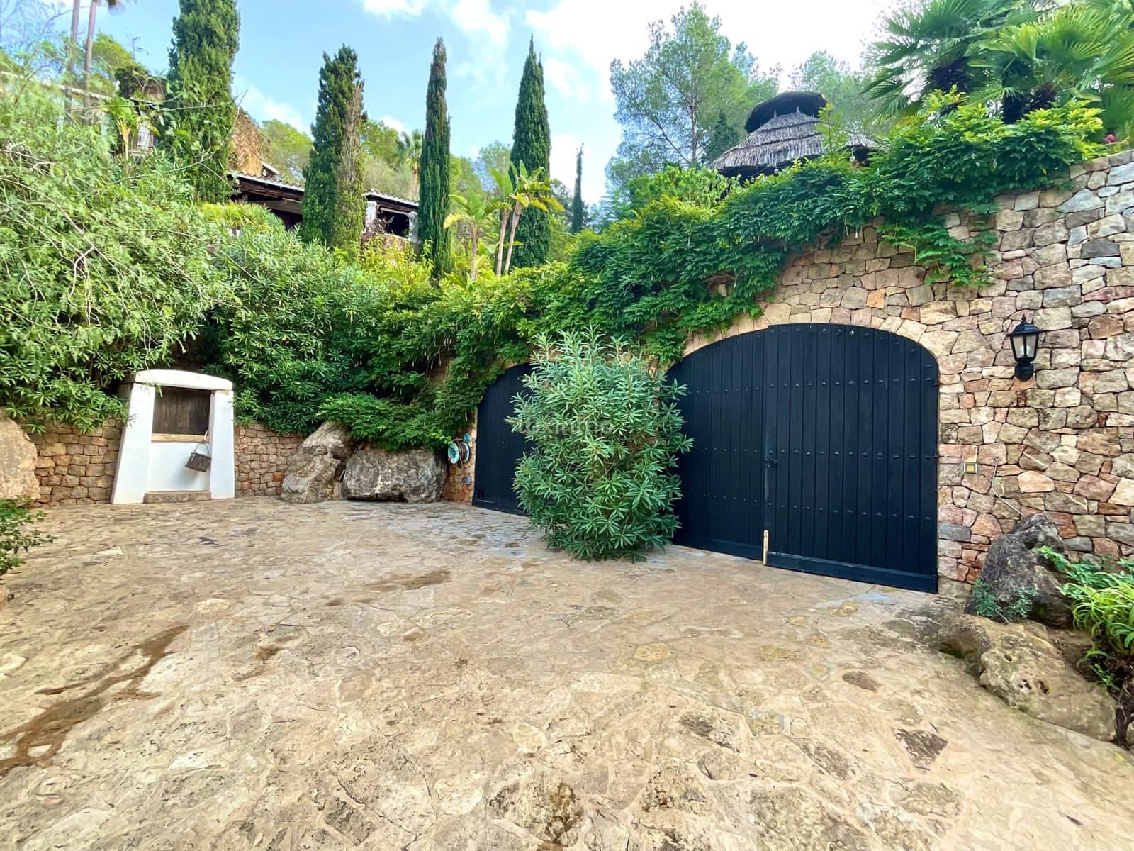 5 makuuhuone Huvila myytävänä paikassa Santa Eulalia / Santa Eularia mukana uima-altaan 
autotalli - 5 500 000 € (Ref: 10079619)