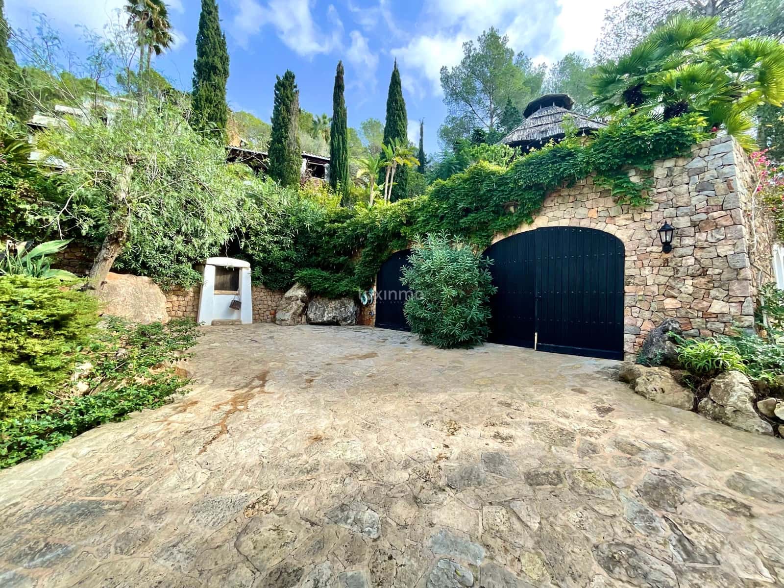 5 makuuhuone Huvila myytävänä paikassa Santa Eulalia / Santa Eularia mukana uima-altaan 
autotalli - 5 500 000 € (Ref: 10079619)