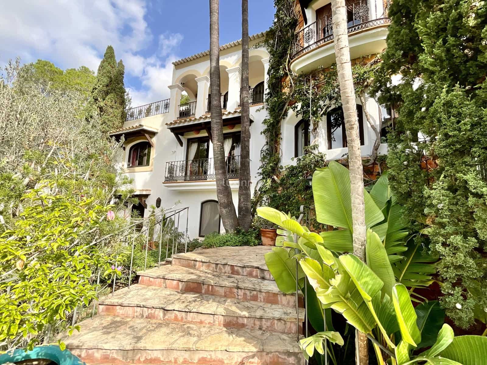 5 makuuhuone Huvila myytävänä paikassa Santa Eulalia / Santa Eularia mukana uima-altaan 
autotalli - 5 500 000 € (Ref: 10079619)