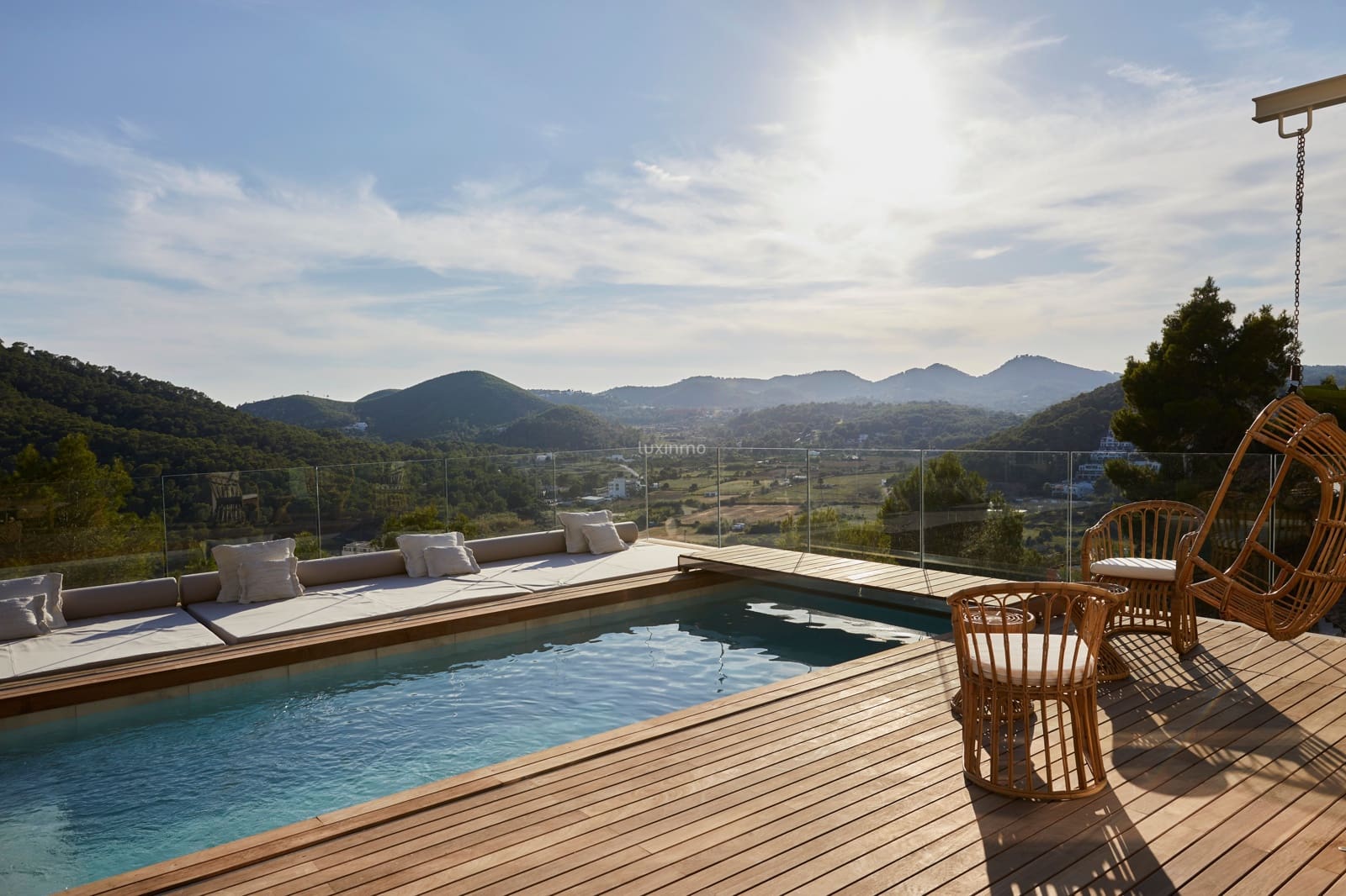 5 soveværelse Villa til salg i Santa Eulalia / Santa Eularia med swimmingpool garage - € 2.850.000 (Ref: 10079620)