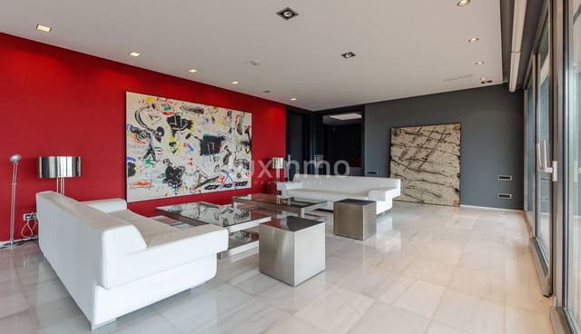 5 slaapkamer Villa te huur in Dénia met zwembad garage - € 10.000 (Ref: 10079625)