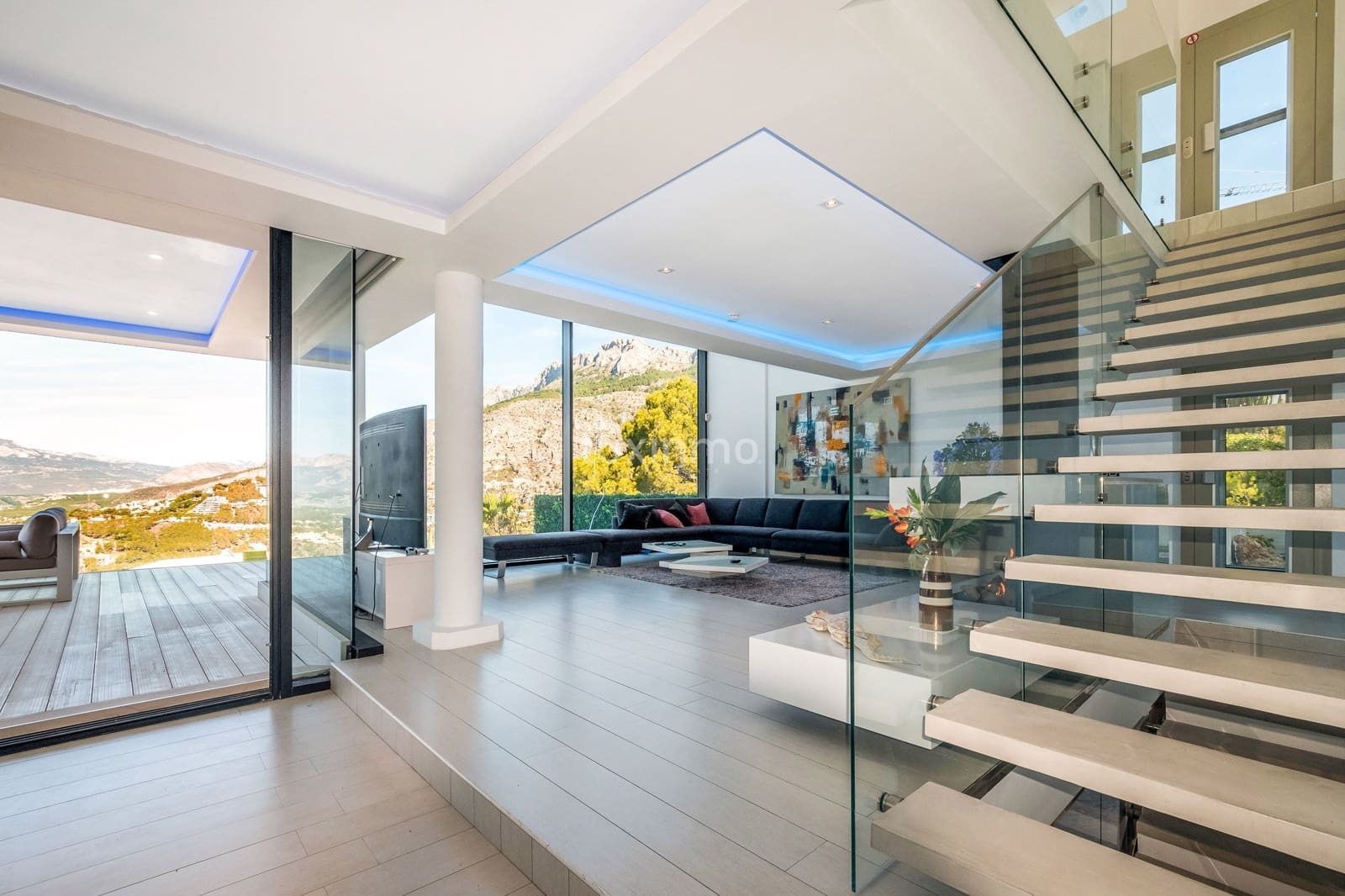 6 Zimmer Villa zu verkaufen in Altea mit Pool Garage - 2.490.000 € (Ref: 10079628)